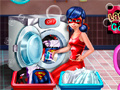 Mchezo Lady Bug Washing Costumes