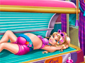 Mchezo Pregnant Princess Tanning Solarium