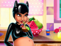 Mchezo Catwoman Pregnant