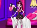 Mchezo Delicate Dracula Dress Up