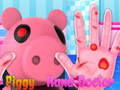 Mchezo Piggy Hand Doctor 