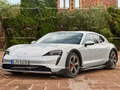 Mchezo Porsche Taycan 4S Cross Puzzle